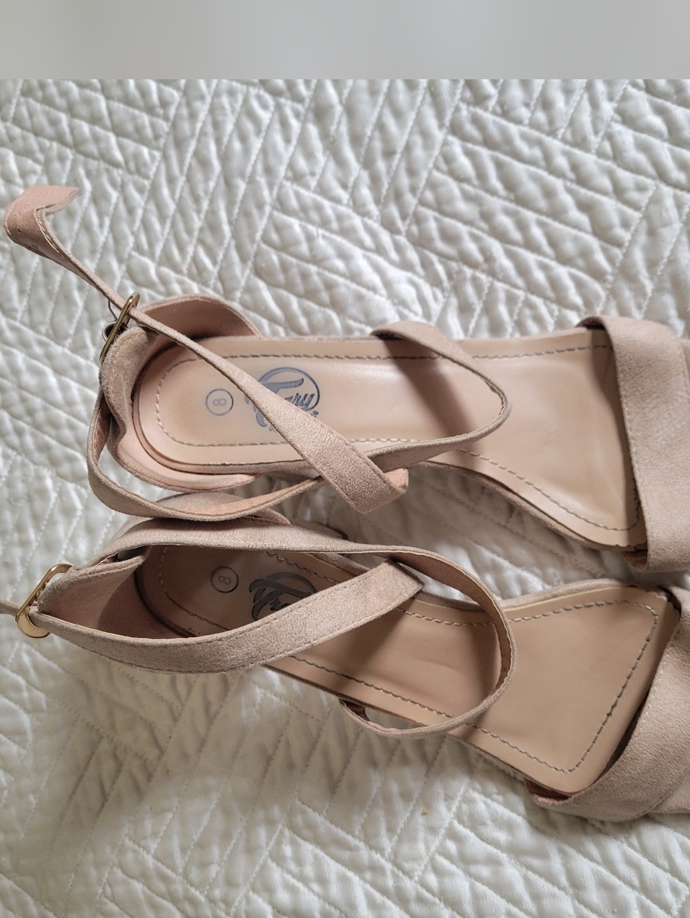 Nude Strappy Block Heel Sandals Minimalist Wedding Guest Chic Size 8 - Picture 2 of 7